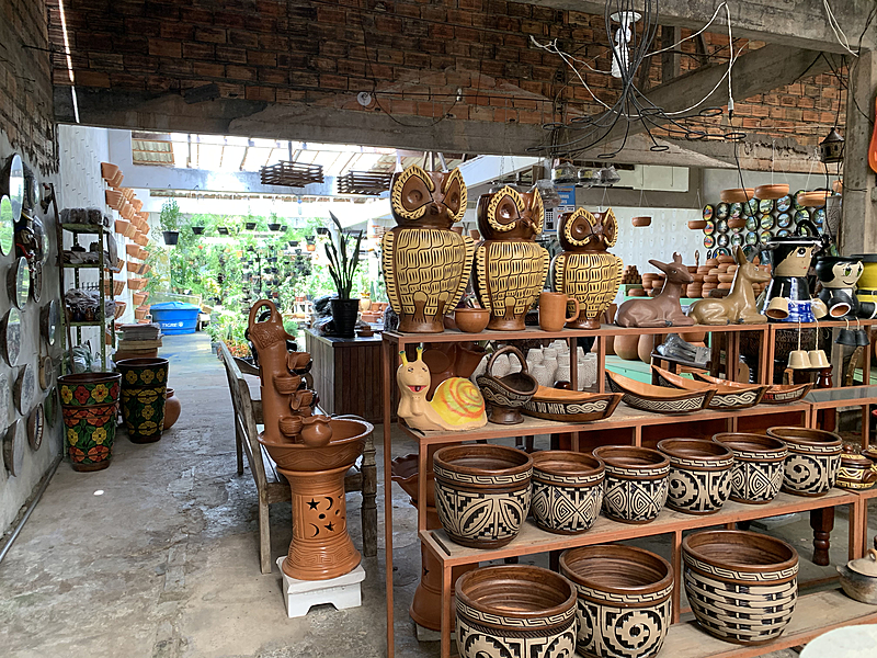 Todo os artesãos podem participar. As peças premiadas vão parar em um catálogo da premiação.